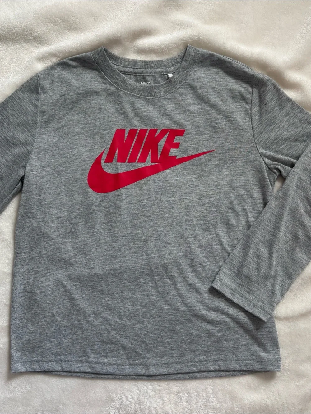 Nike Kids' Gray Long-Sleeve Logo Tee - Red Swoosh